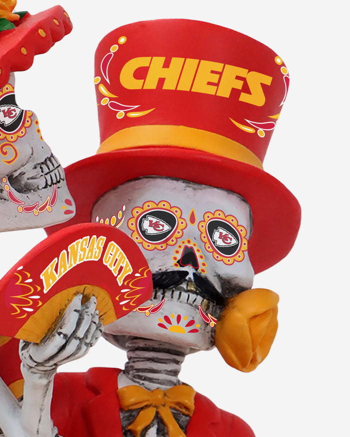 Kansas City Chiefs Calavera Couple Dual Spinner Bobblehead FOCO - FOCO.com