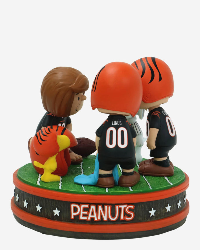 Cincinnati Bengals Peanuts Huddle Mini Bobblehead Scene FOCO - FOCO.com