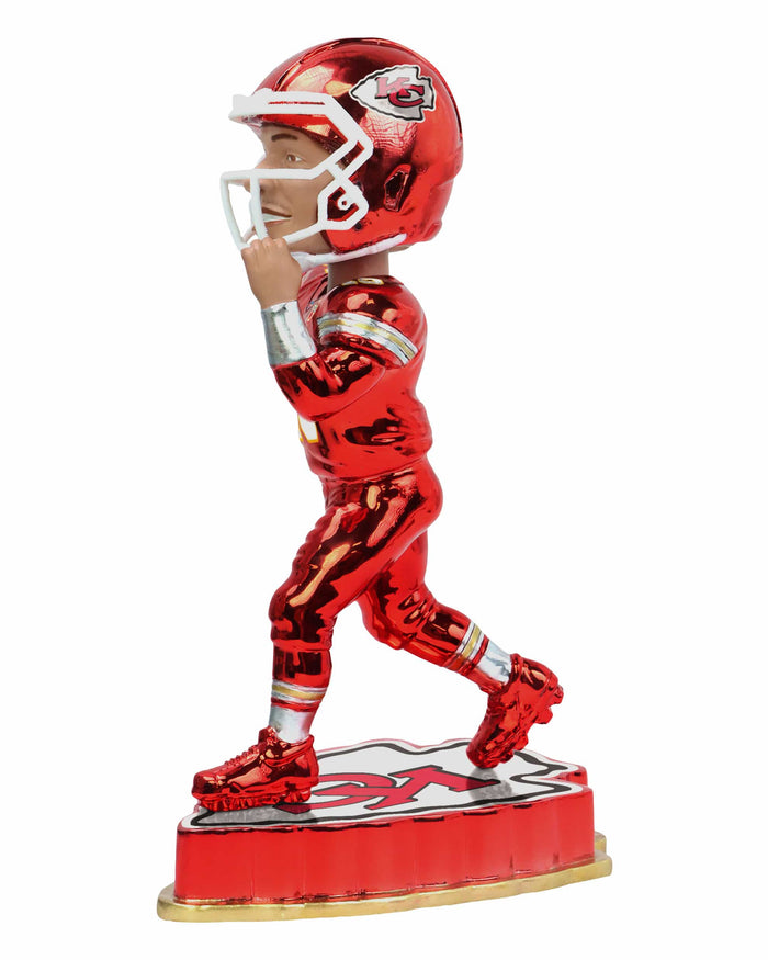 Patrick Mahomes Kansas City Chiefs Electroplated Edition Bobblehead FOCO - FOCO.com