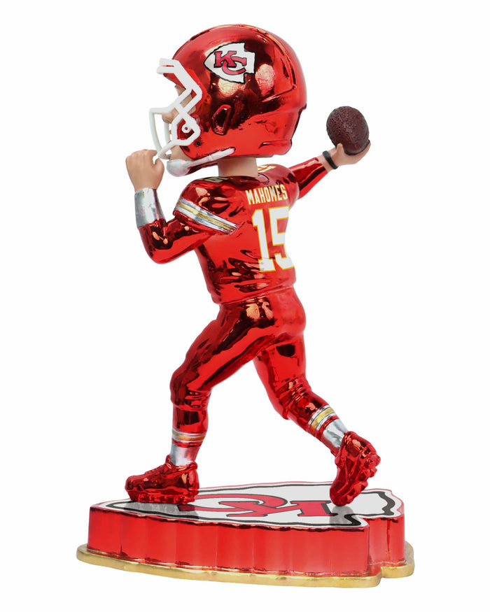 Patrick Mahomes Kansas City Chiefs Electroplated Edition Bobblehead FOCO - FOCO.com