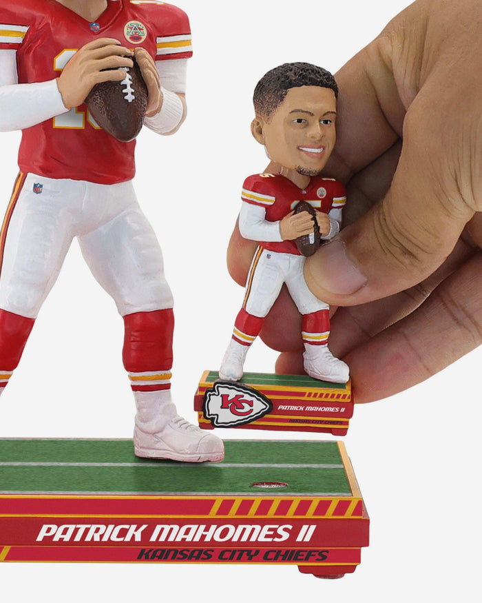 Patrick Mahomes Kansas City Chiefs Magnetized Bobble Dubblz Bobblehead FOCO - FOCO.com