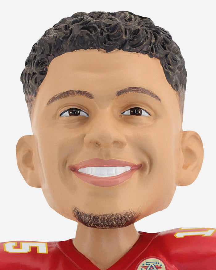 Patrick Mahomes Kansas City Chiefs Magnetized Bobble Dubblz Bobblehead FOCO - FOCO.com