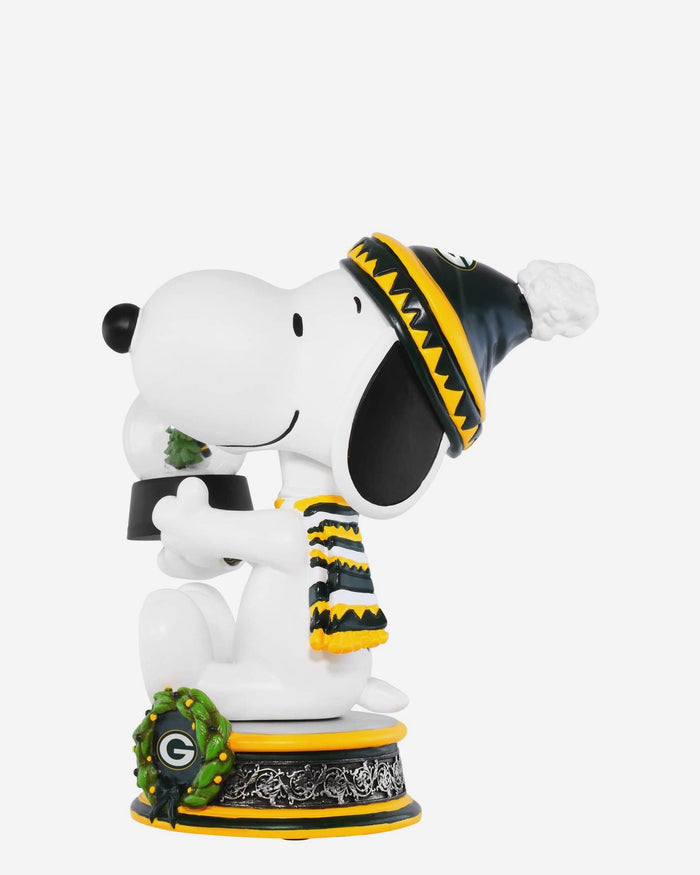 Green Bay Packers Snoopy Peanuts Snow Globe Bobblehead FOCO - FOCO.com