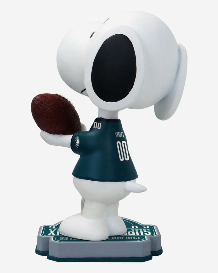 Philadelphia Eagles Snoopy Peanuts Super Bowl LIX Champions Ring Bobblehead FOCO - FOCO.com