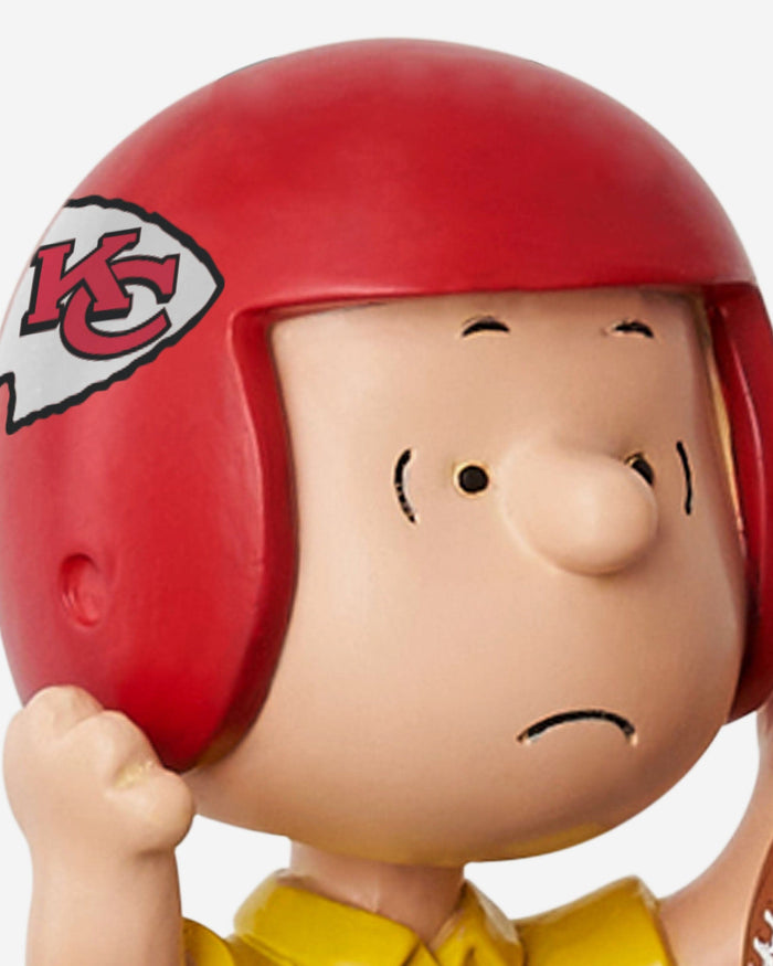 Kansas City Chiefs Peanuts Gang Mini Bobblehead Scene FOCO - FOCO.com