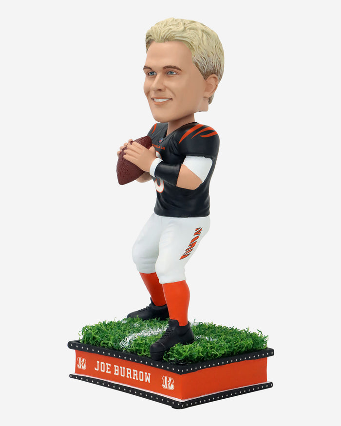 Joe Burrow Cincinnati Bengals Field Star Bobblehead FOCO - FOCO.com