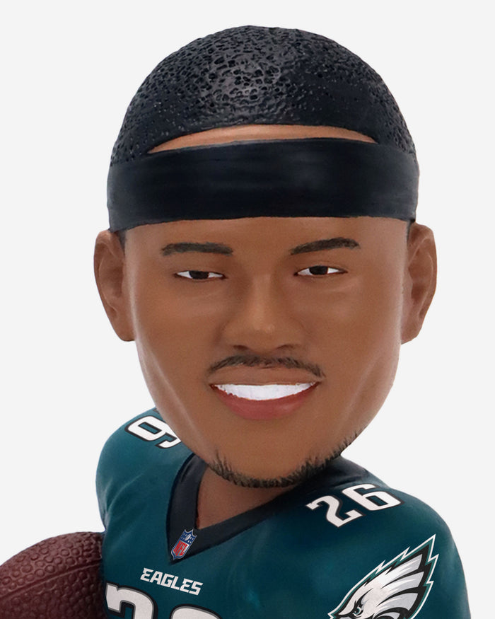 Saquon Barkley Philadelphia Eagles Field Star Bobblehead FOCO - FOCO.com