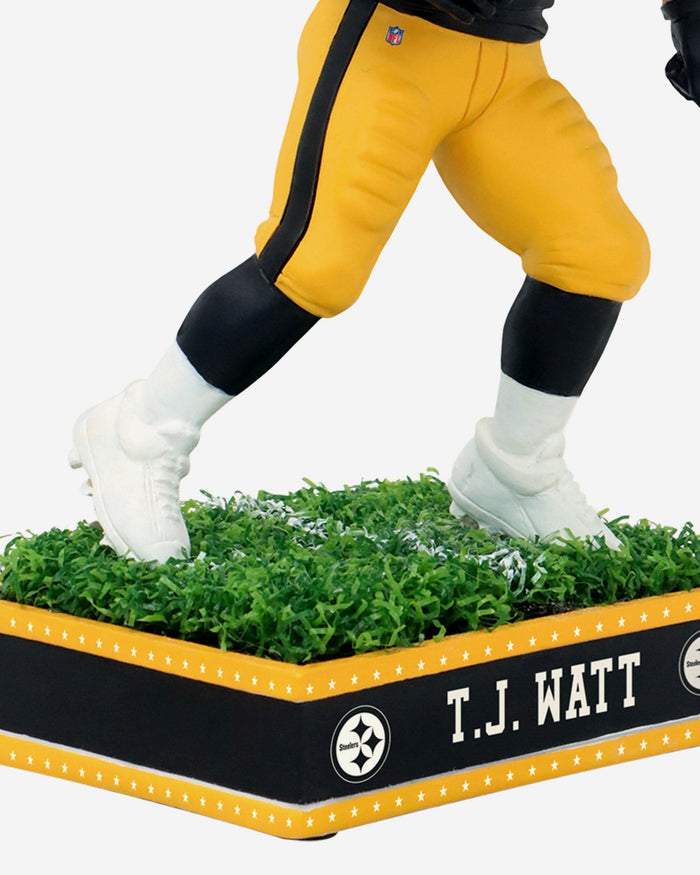 TJ Watt Pittsburgh Steelers Field Star Bobblehead FOCO - FOCO.com