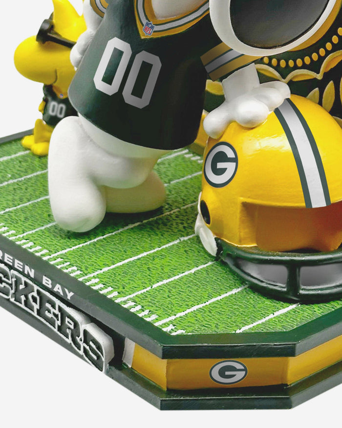 Green Bay Packers Snoopy & Woodstock Joe Cool Peanuts Dual Bobblehead FOCO - FOCO.com