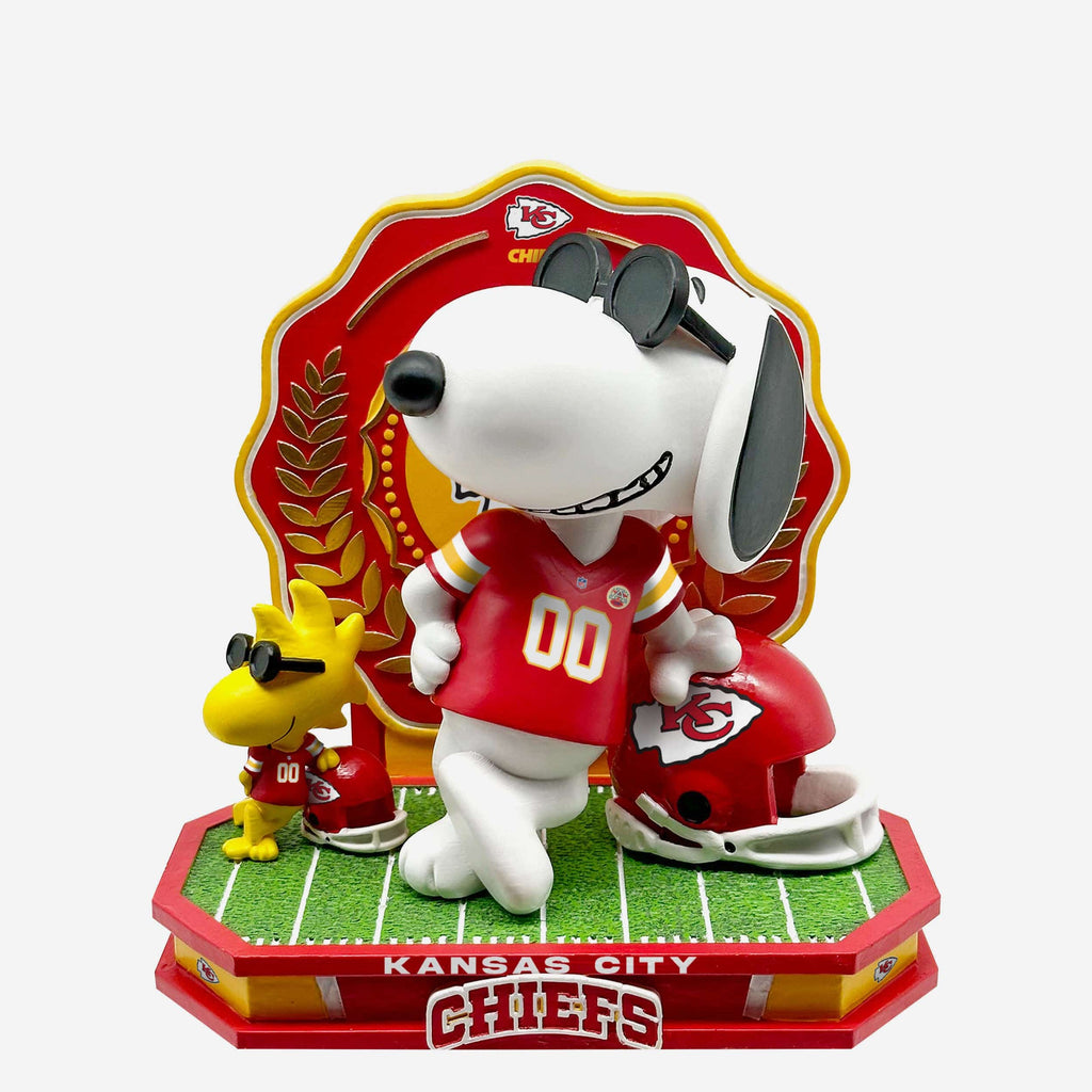 Kansas City Chiefs Snoopy & Woodstock Joe Cool Peanuts Dual Bobblehead FOCO - FOCO.com