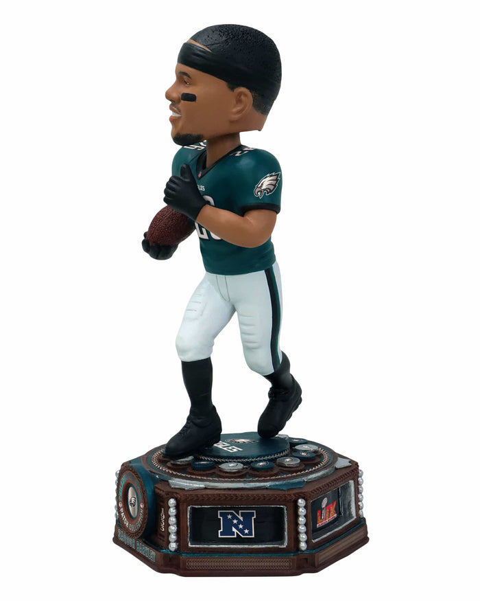 Saquon Barkley Philadelphia Eagles Patch Collection Bobblehead FOCO - FOCO.com