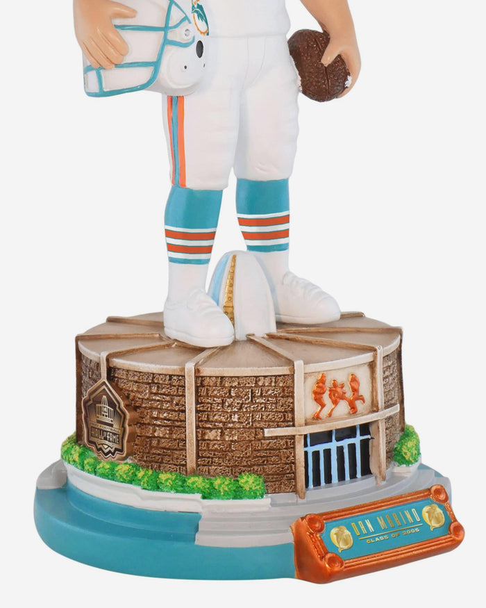 Dan Marino Miami Dolphins Pro Football Hall of Fame Bobblehead FOCO - FOCO.com