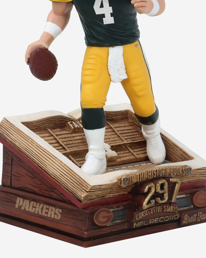 Brett Favre Green Bay Packers 297 Straight Games QB Record Book Bobblehead FOCO - FOCO.com