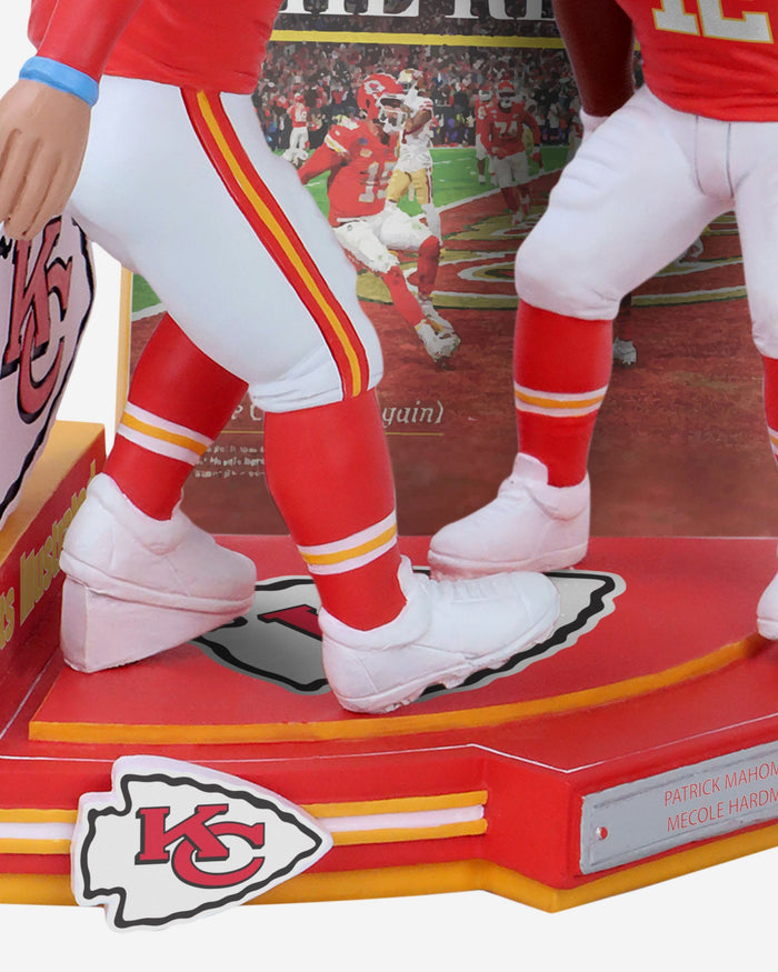 Kansas City Chiefs Can't Stop The Reign Sports Illustrated Cover Bobblehead FOCO - FOCO.com