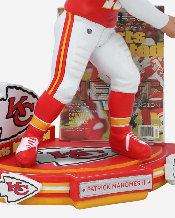 Patrick Mahomes Kansas City Chiefs Next Dimension Sports Illustrated Cover Bobblehead FOCO - FOCO.com