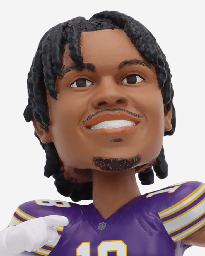 Justin Jefferson Minnesota Vikings Retro Uniform Bobblehead FOCO - FOCO.com