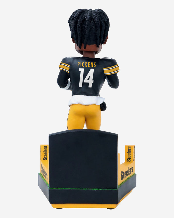 George Pickens Pittsburgh Steelers Tunnel Entrance Bobblehead FOCO - FOCO.com