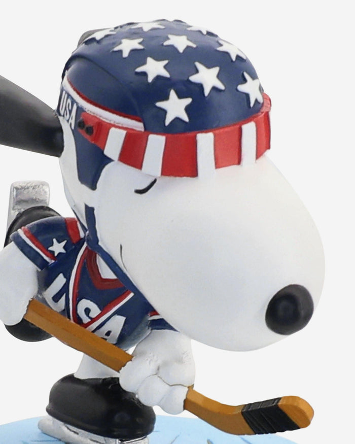 Team USA Snoopy Peanuts Hockey Mini Bobblehead FOCO - FOCO.com