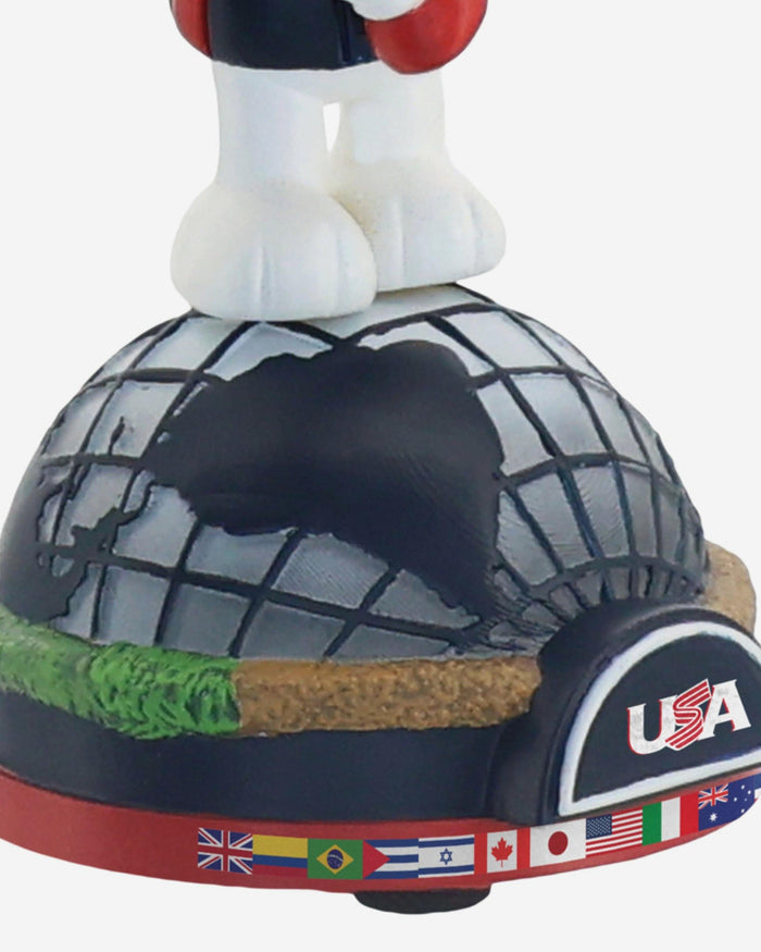 USA Snoopy Peanuts 2026 World Baseball Classic Bobblehead FOCO - FOCO.com