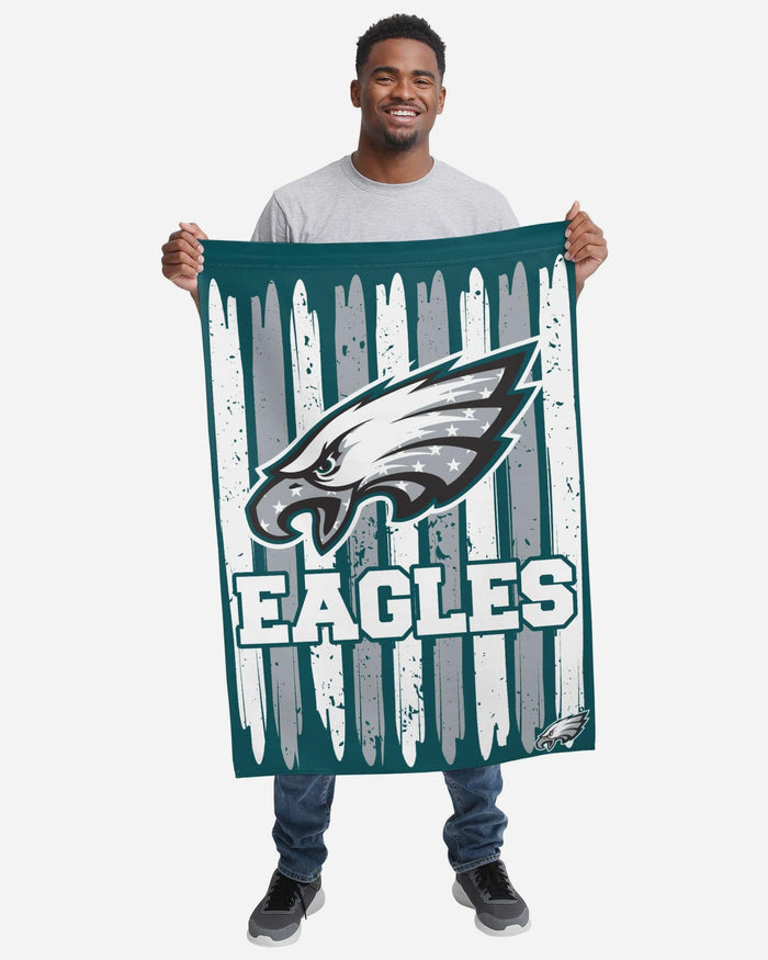 Philadelphia Eagles Brushstroke Americana Vertical Flag FOCO - FOCO.com