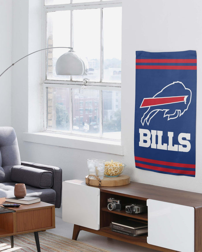 Buffalo Bills Big Logo Vertical Flag FOCO - FOCO.com