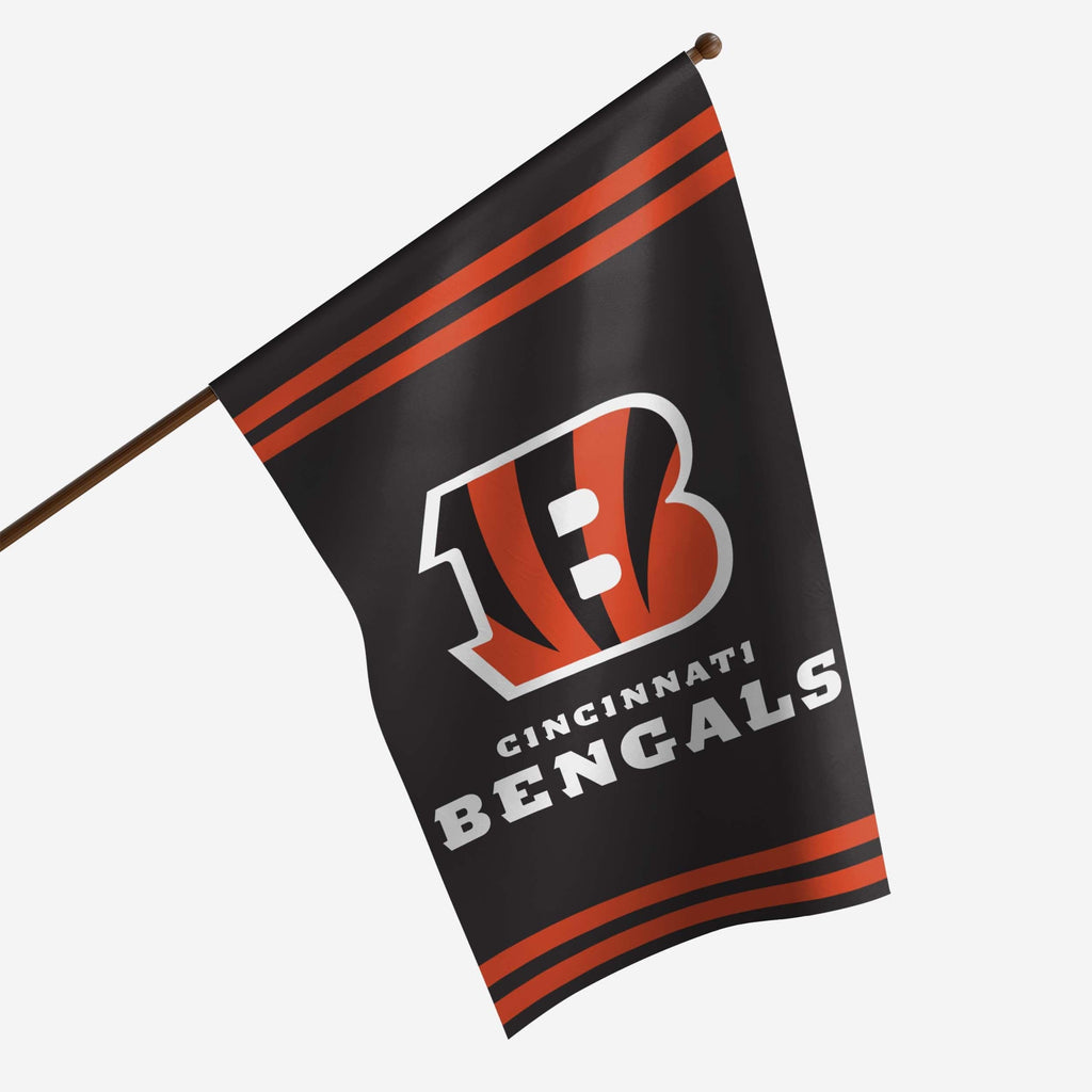 Cincinnati Bengals Big Logo Vertical Flag FOCO - FOCO.com