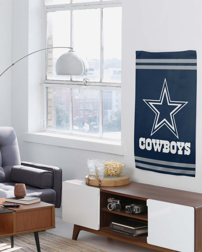 Dallas Cowboys Big Logo Vertical Flag FOCO - FOCO.com