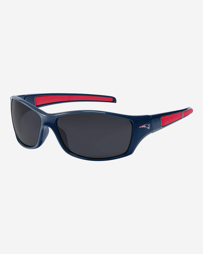 New England Patriots Athletic Wrap Sunglasses FOCO - FOCO.com