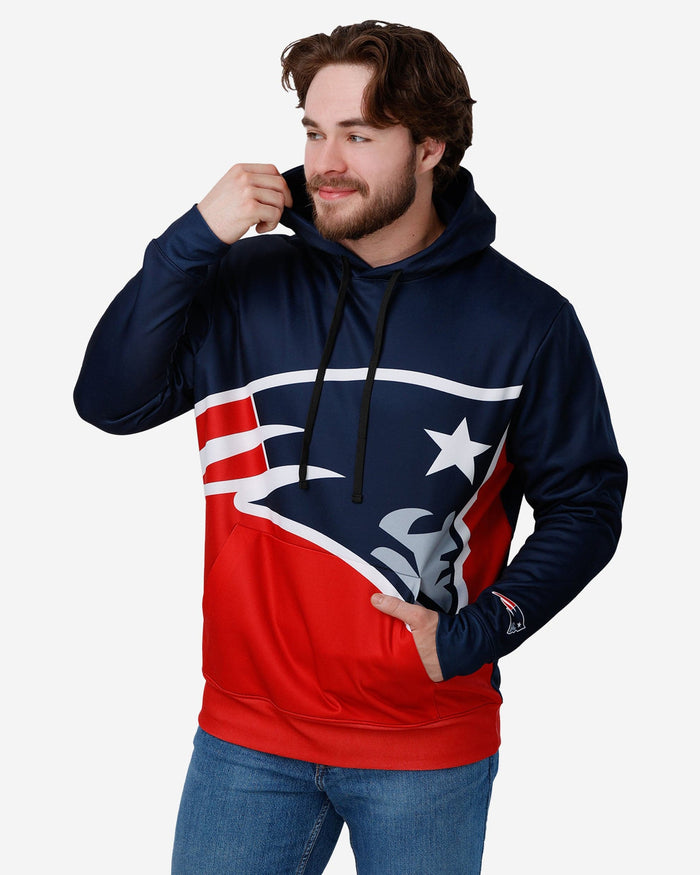 New England Patriots Bold Logo Hoodie FOCO S - FOCO.com