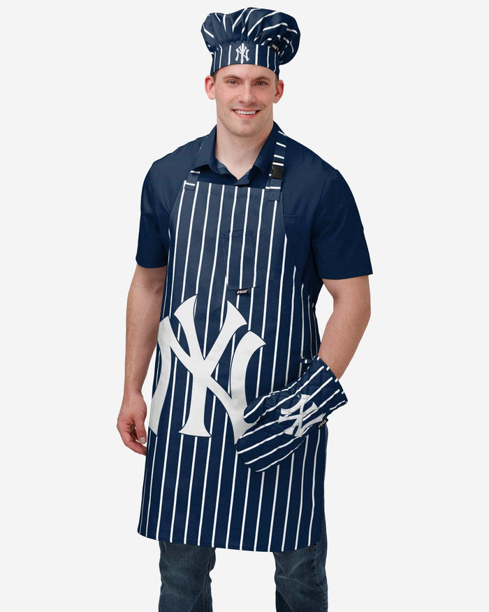 New York Yankees Pinstripe Chef Set FOCO - FOCO.com