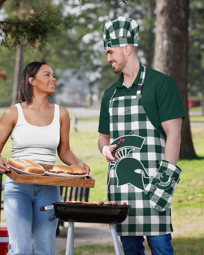 Michigan State Spartans Plaid Chef Set FOCO - FOCO.com