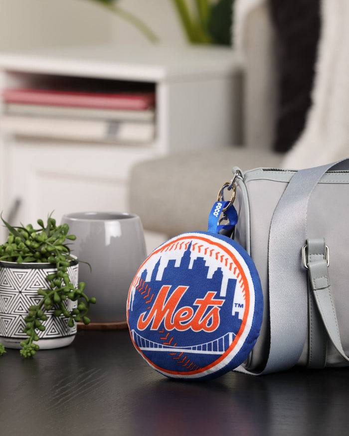 New York Mets Plush Team Logo Bag Charm Keychain FOCO - FOCO.com