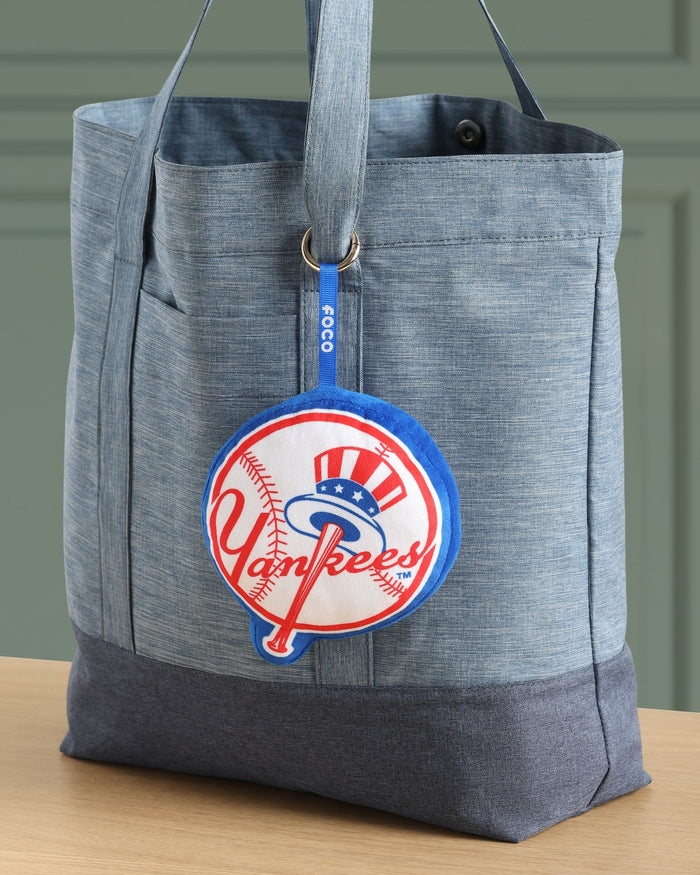 New York Yankees Plush Team Logo Bag Charm Keychain FOCO - FOCO.com
