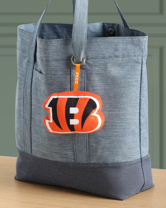 Cincinnati Bengals Plush Team Logo Bag Charm Keychain FOCO - FOCO.com