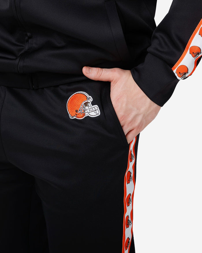 Cleveland Browns Stripe Logo Track Pants FOCO - FOCO.com