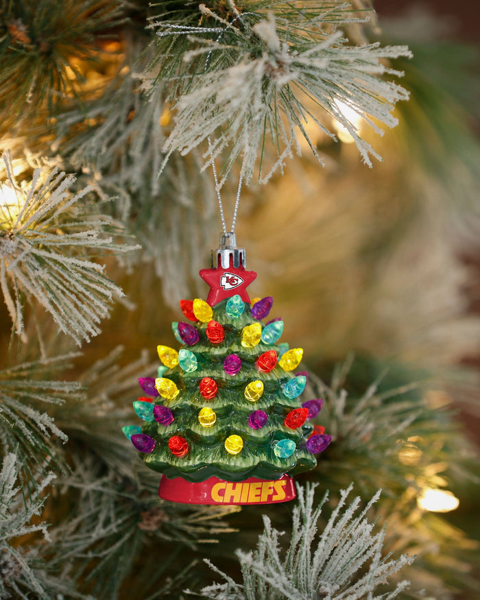 Kansas City Chiefs Ceramic Tree Ornament FOCO - FOCO.com