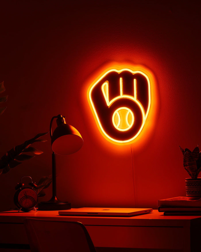 Milwaukee Brewers LED Neon Light Up Team Logo Sign FOCO - FOCO.com