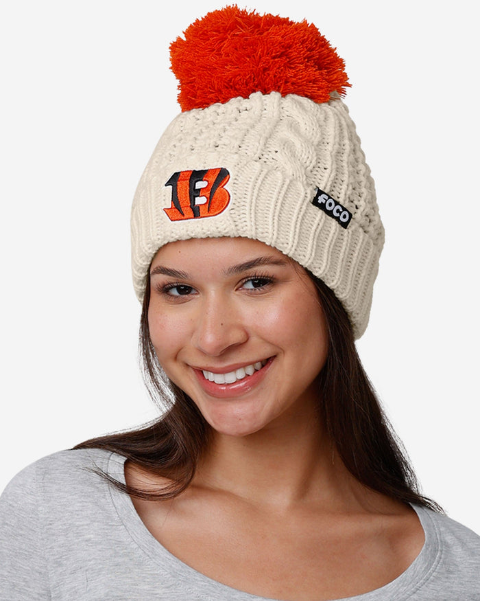 Cincinnati Bengals Womens Primary Logo White Cable Knit Pom Beanie FOCO - FOCO.com