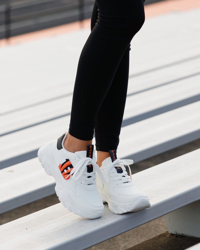 Cincinnati Bengals Womens Glitter Big Logo Vintage White Chunky Sneaker FOCO - FOCO.com