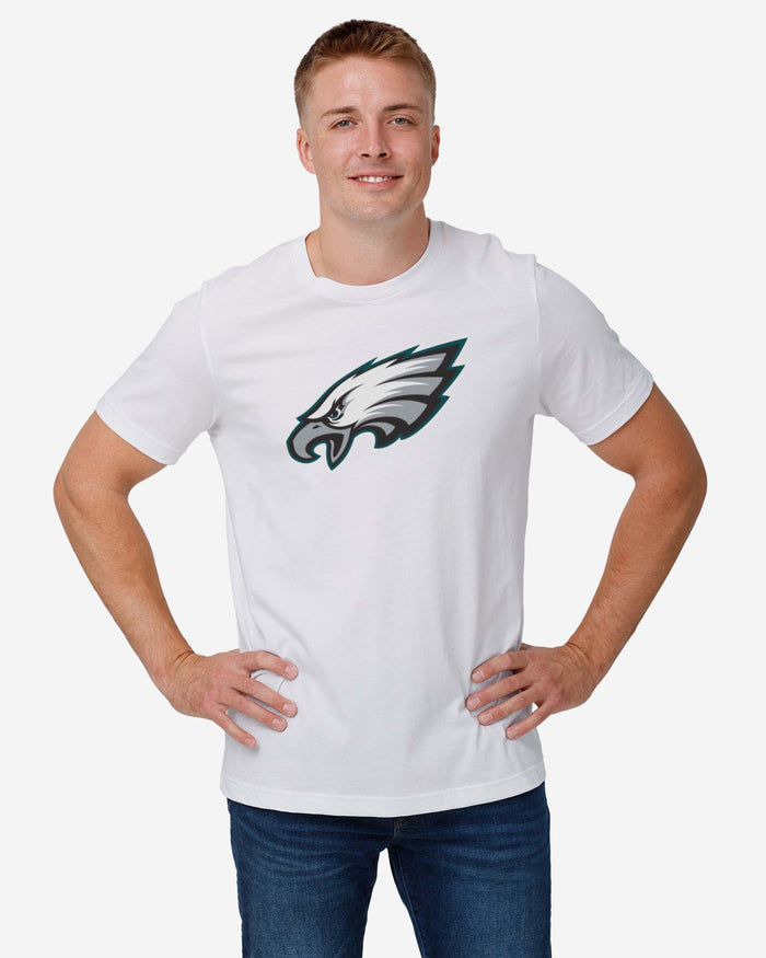 Philadelphia Eagles Primary Logo T-Shirt FOCO - FOCO.com