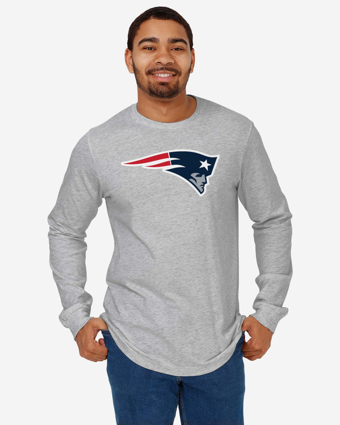 New England Patriots Primary Logo Long Sleeve T-Shirt