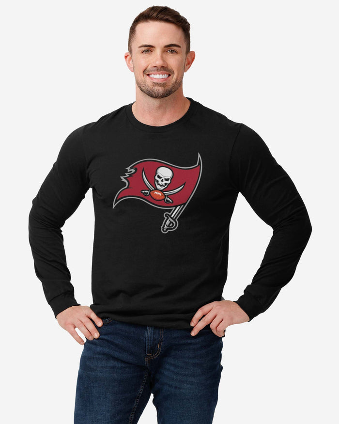 Tampa Bay Buccaneers Primary Logo Long Sleeve T-Shirt FOCO - FOCO.com