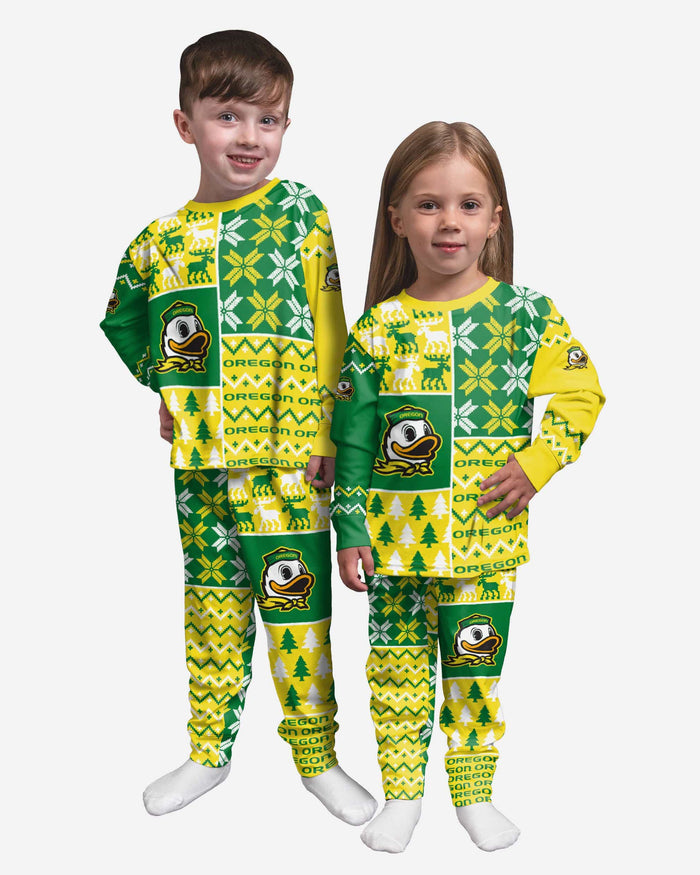 Oregon Ducks Toddler Busy Block Family Holiday Pajamas FOCO 2T - FOCO.com