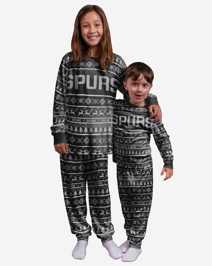 San Antonio Spurs Youth Family Holiday Pajamas FOCO 8 (S) - FOCO.com