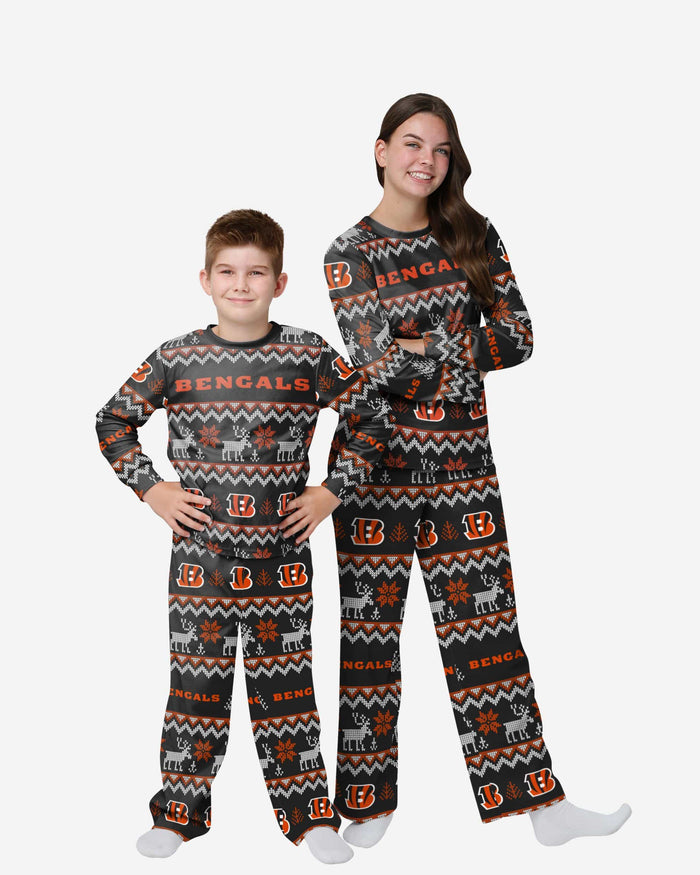 Cincinnati Bengals Youth Ugly Pattern Family Holiday Pajamas FOCO 4 - FOCO.com