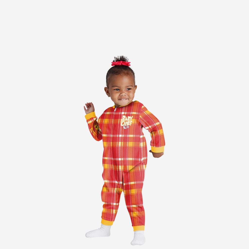 Kansas City Chiefs Infant Plaid Family Holiday Pajamas FOCO 12 mo - FOCO.com