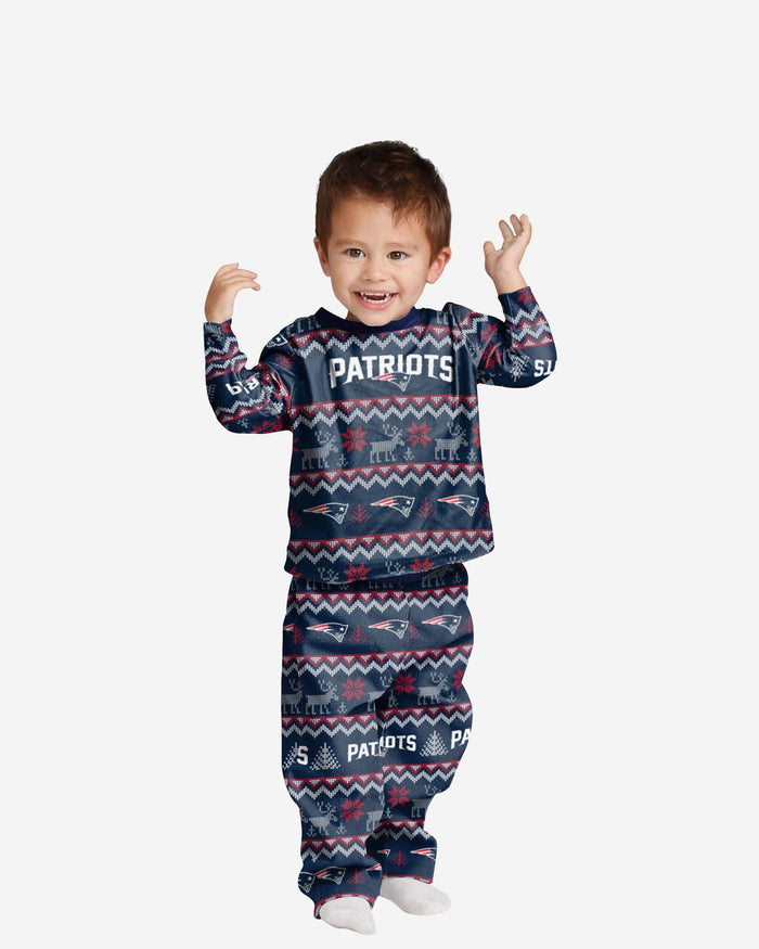 New England Patriots Toddler Ugly Pattern Family Holiday Pajamas FOCO 2T - FOCO.com