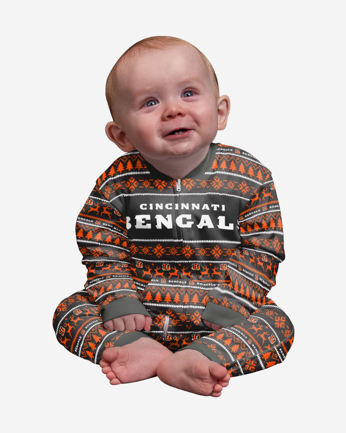 Cincinnati Bengals Infant Family Holiday Pajamas FOCO 12 mo - FOCO.com