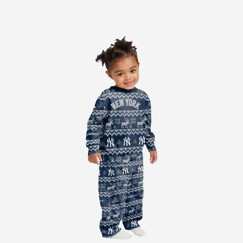 New York Yankees Toddler Ugly Pattern Family Holiday Pajamas FOCO 2T - FOCO.com