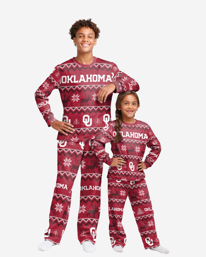 Oklahoma Sooners Youth Ugly Pattern Family Holiday Pajamas FOCO 4 - FOCO.com